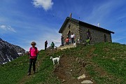 16 Chiesetta (1821 m) al Passo della Manina 